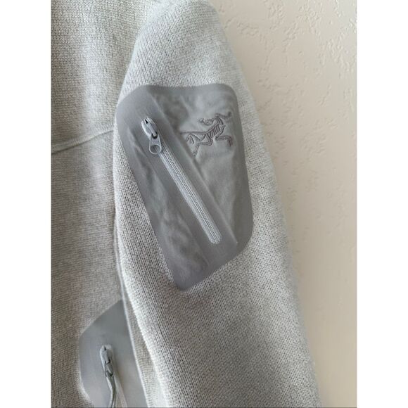 Arc'teryx Covert Hoodie - Picture 4 of 5